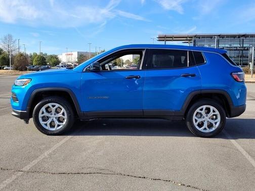 2024 Jeep Compass Sport