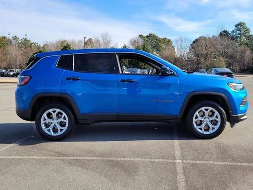 2024 Jeep Compass Sport