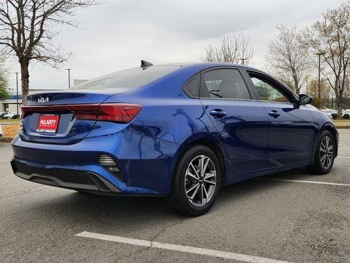 Deep Sea Blue 2022 Kia Forte LXS
