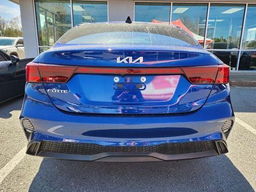 Deep Sea Blue 2022 Kia Forte LXS