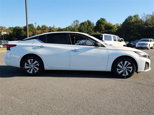 2025 Nissan Altima S