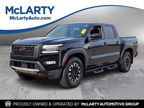 Black 2022 Nissan Frontier PRO-X