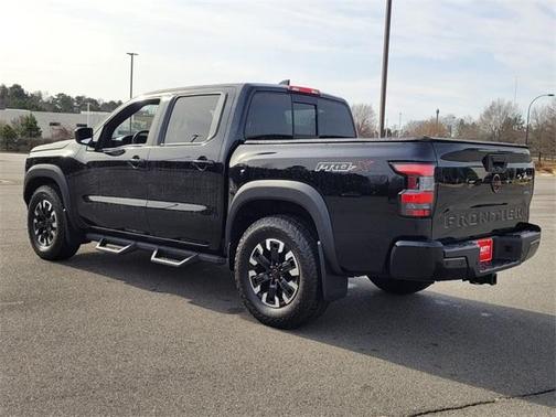 2022 Nissan Frontier PRO-X