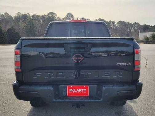 Black 2022 Nissan Frontier PRO-X