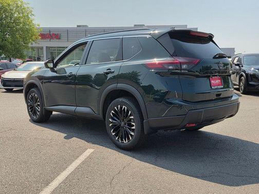 Obsidian Green 2026 Nissan Rogue Dark Armor