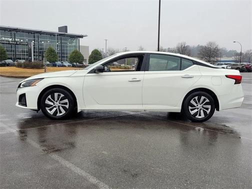 2025 Nissan Altima S