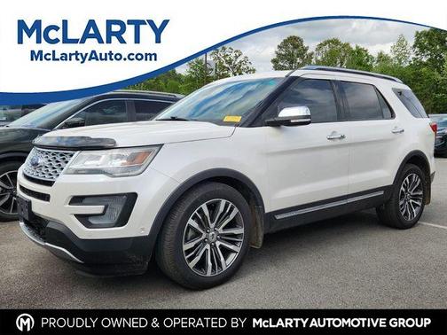 White Platinum Clearcoat 2016 Ford Explorer Platinum