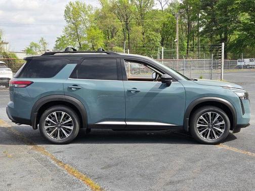 2t Teal Blk Rf 2026 Nissan Pathfinder Platinum
