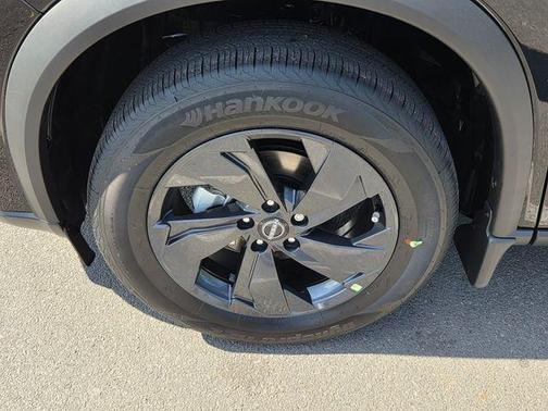 Super Black 2026 Nissan Rogue SV