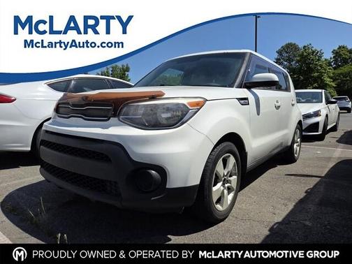 Clear White 2017 Kia Soul Base