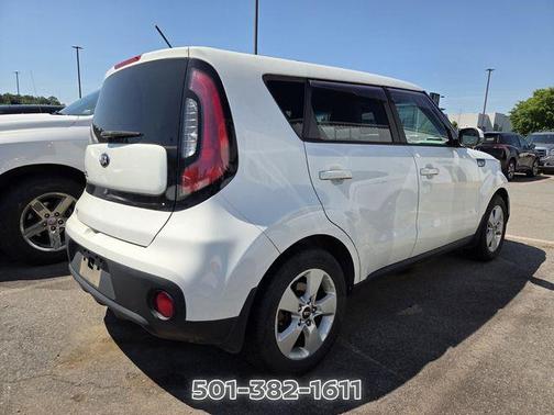 Clear White 2017 Kia Soul Base