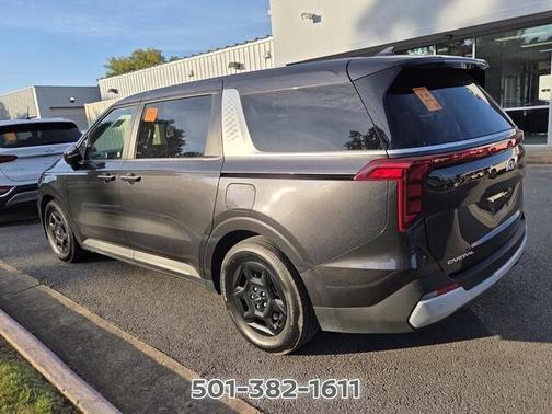 Metal 2025 Kia Carnival LXS