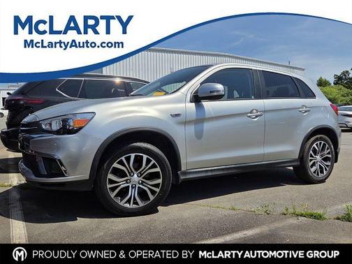 Alloy Silver Metallic 2018 Mitsubishi Outlander Sport SE