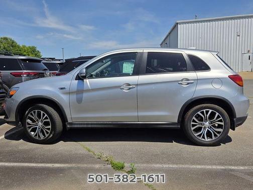 Alloy Silver Metallic 2018 Mitsubishi Outlander Sport SE