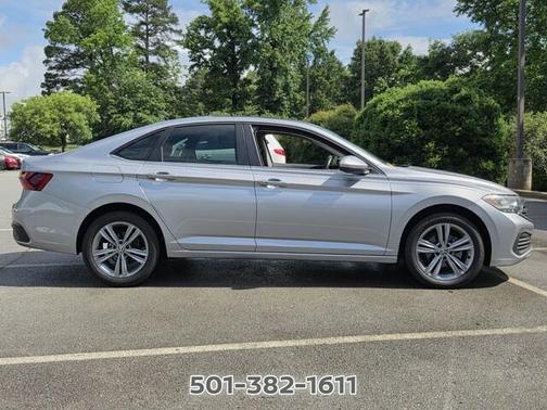 Pyrite Silver Metallic 2024 Volkswagen Jetta 1.5T SE