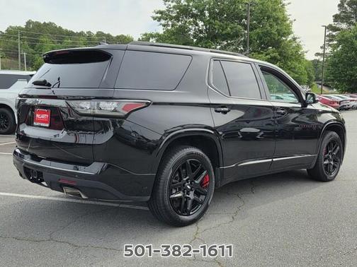 Black Metallic 2020 Chevrolet Traverse Premier