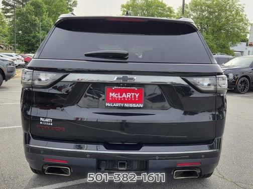 Black Metallic 2020 Chevrolet Traverse Premier