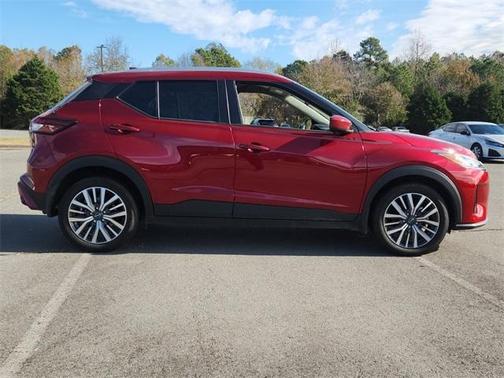 2023 Nissan Kicks SV