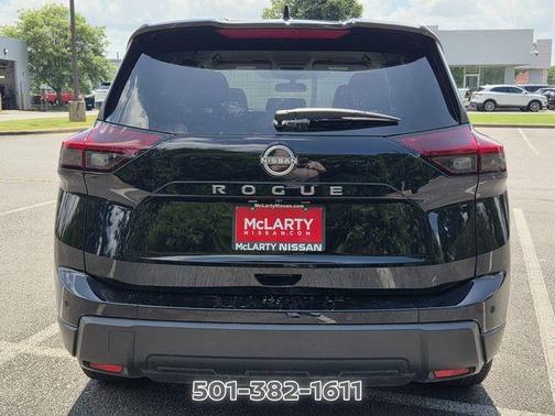 Super Black 2025 Nissan Rogue SV