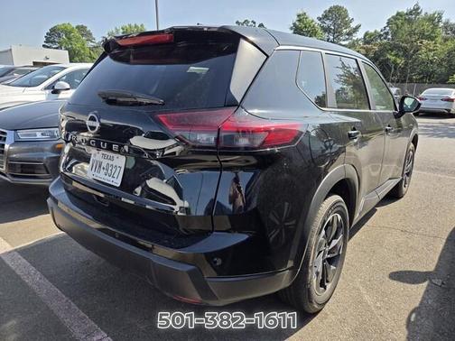 Super Black 2025 Nissan Rogue SV