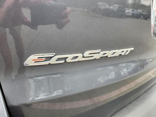 Smoke 2021 Ford EcoSport SE