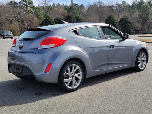 2017 Hyundai Veloster Base