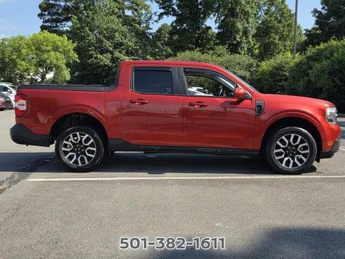 Chili Pepper Red 2022 Ford Maverick Lariat