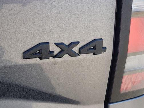 Gun Metallic 2026 Nissan Frontier SV