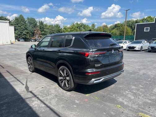 2025 Mitsubishi Outlander SE 2.5 S-AWC