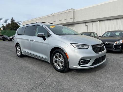 2023 Chrysler Pacifica Limited