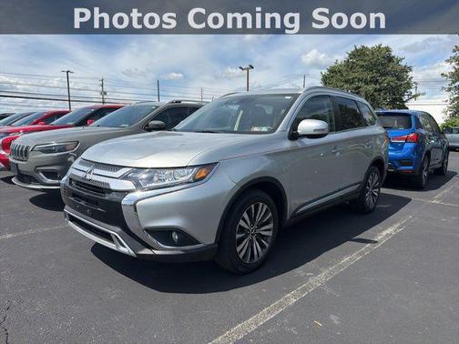 Alloy Silver Metallic 2020 Mitsubishi Outlander
