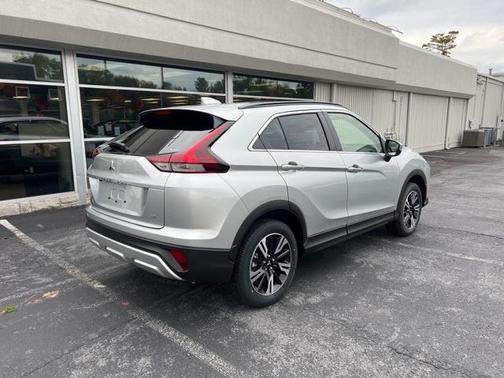2025 Mitsubishi Eclipse Cross SE
