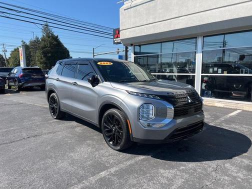 2023 Mitsubishi Outlander 