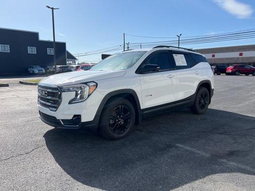 2022 GMC Terrain AWD AT4