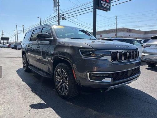 Baltic Gray Metallic Clearcoat 2024 Jeep Wagoneer L Series II 4x4