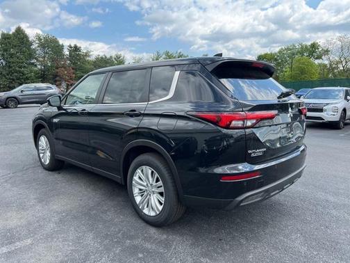 2025 Mitsubishi Outlander PHEV ES S-AWC