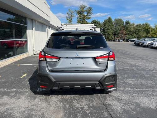 2025 Mitsubishi Outlander Sport 2.0 LE