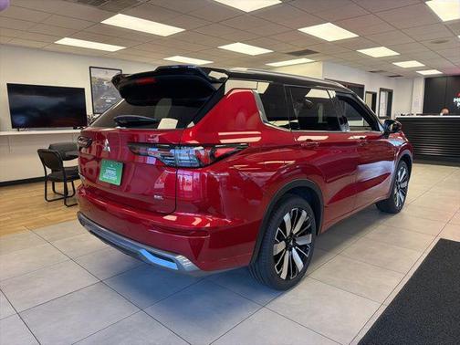 Red Diamond With Black Roof 2026 Mitsubishi Outlander SEL 1.5T S-AWC