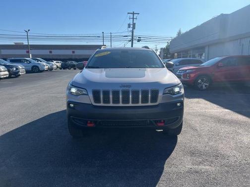 2019 Jeep Cherokee Trailhawk