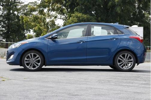 2016 Hyundai Elantra GT Base