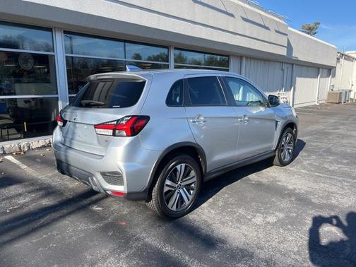 2024 Mitsubishi Outlander Sport 2.0 ES