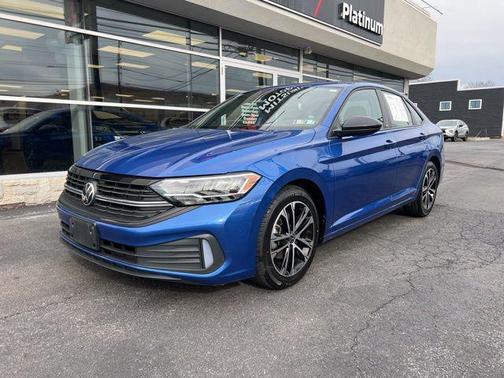 Rising Blue Metallic 2024 Volkswagen Jetta 1.5T Sport