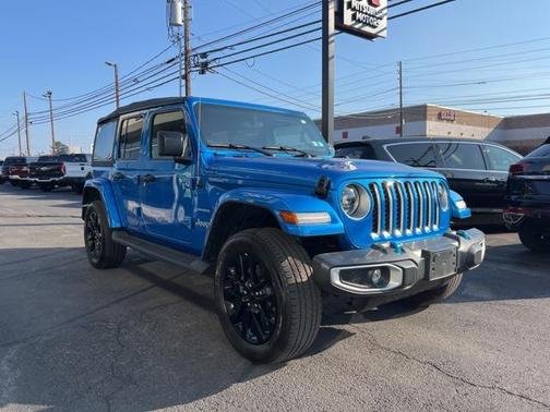 2023 Jeep Wrangler 4xe Sahara