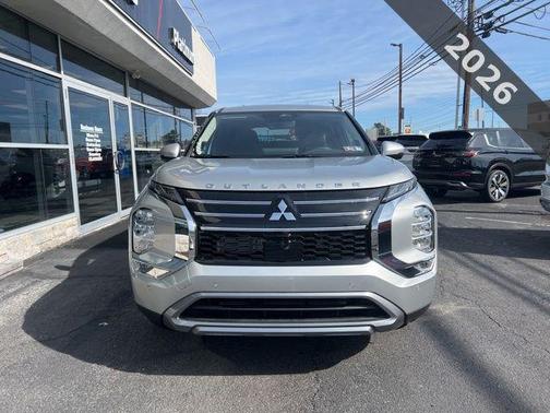 Alloy Silver Metallic 2026 Mitsubishi Outlander SE 1.5T 2WD
