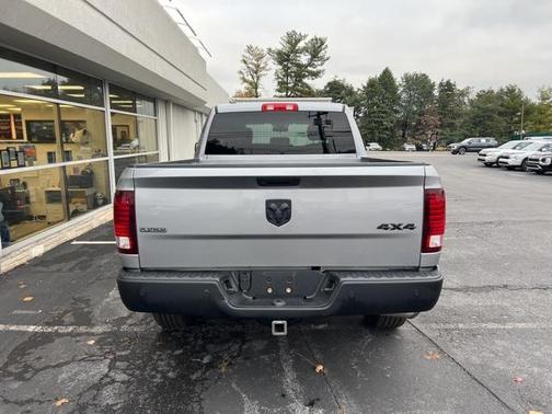 2022 RAM 1500 Classic Warlock Quad Cab 4x4 6'4' Box