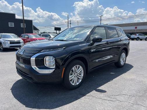 2025 Mitsubishi Outlander PHEV ES S-AWC