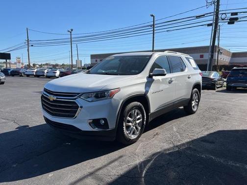 2020 Chevrolet Traverse LT Cloth