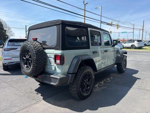 Earl Clearcoat 2023 Jeep Wrangler 4xe Base