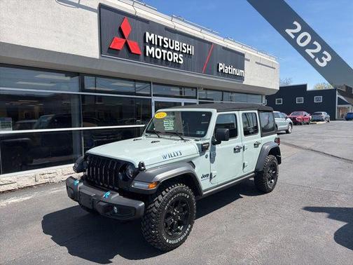 Earl Clearcoat 2023 Jeep Wrangler 4xe Base