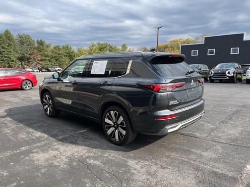 2025 Mitsubishi Outlander SEL 2.5 S-AWC